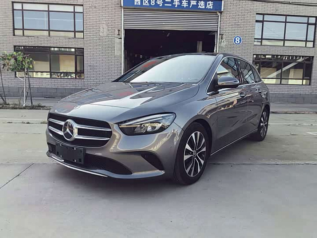Mercedes-Benz B-Class 2022款 改款 B 200 动感型 — из Китая под ключ