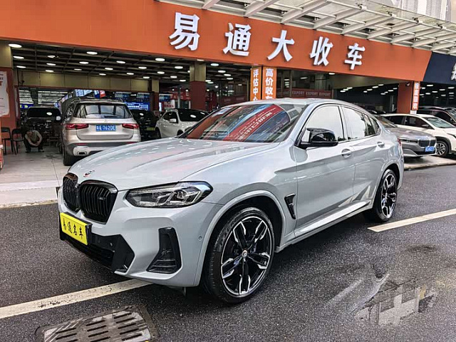 BMW X4 M40i 2022款 M40i — из Китая под ключ