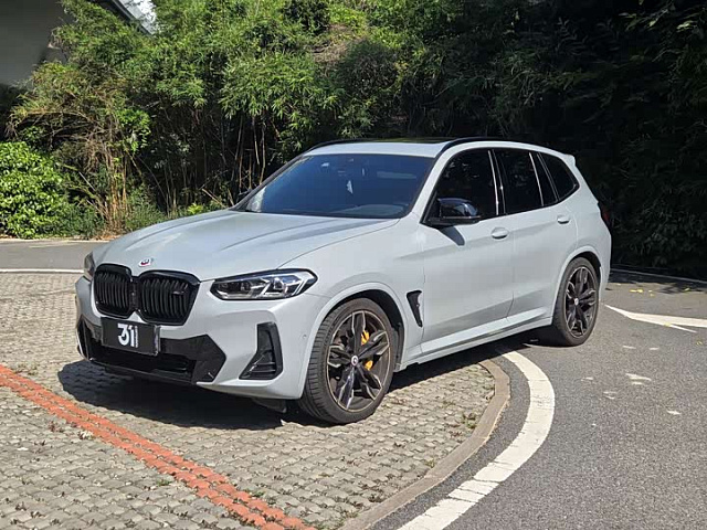 BMW X3 M40i 2022款 M40i — из Китая под ключ