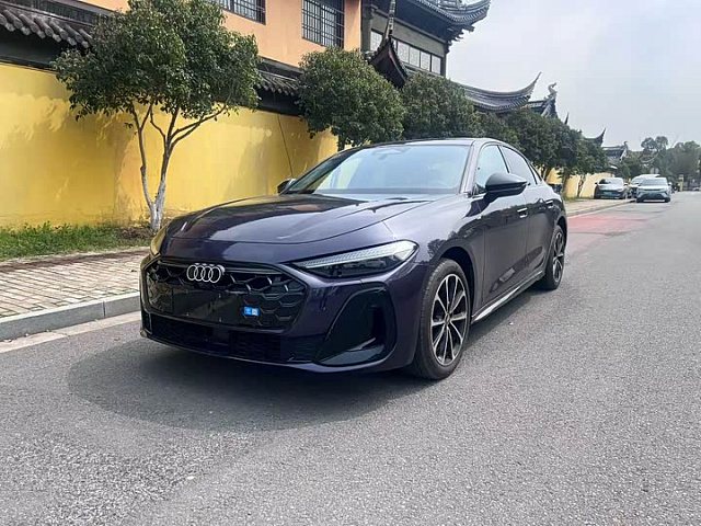 Audi A5L 2026款 2.0T 运动版 Plus — из Китая под ключ
