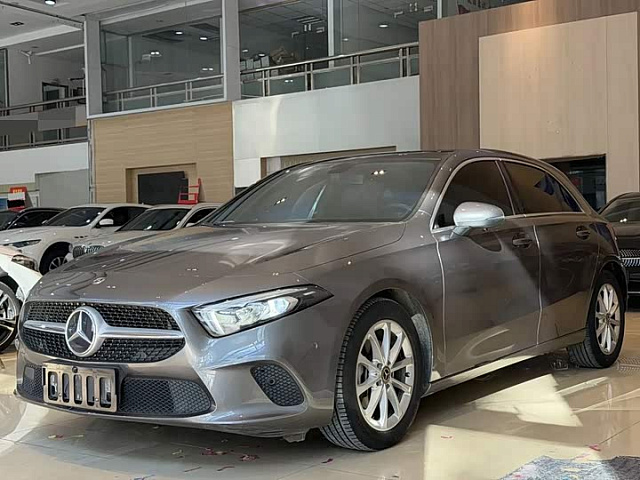 Mercedes-Benz A-Class (импорт) 2021款 A 200 时尚型 — из Китая под ключ