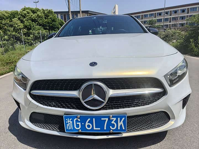 Mercedes-Benz A-Class (импорт) 2021款 A 200 动感型 — из Китая под ключ
