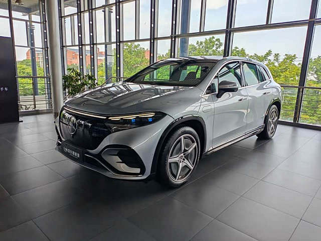 Mercedes-Benz EQS SUV 2023款 450 4MATIC 先锋版 — из Китая под ключ