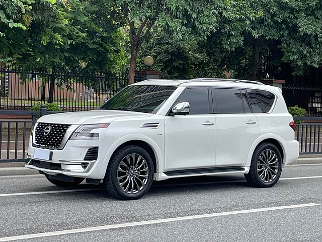 Nissan Patrol 2023款 ARMADA 5.6L 无敌舰队旗舰版 — из Китая под ключ
