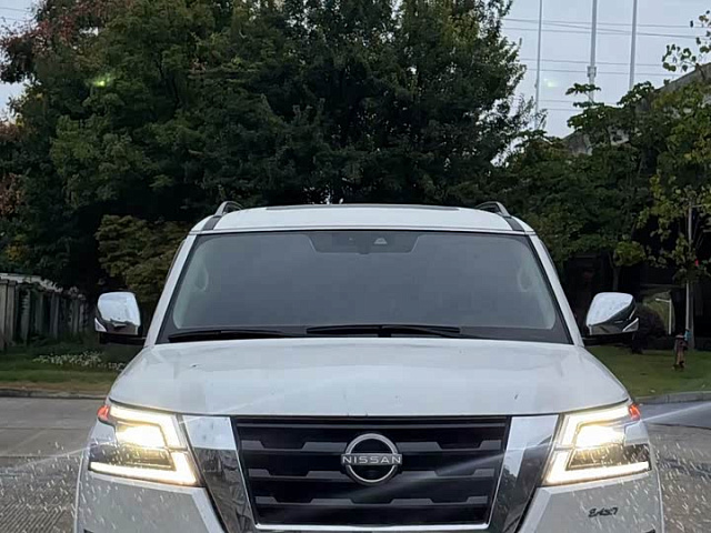 Nissan Patrol 2023款 ARMADA 5.6L 无敌舰队旗舰版 — из Китая под ключ