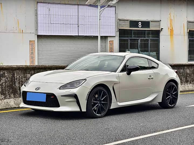 Toyota GR86 2023款 GR 86 2.4L 手动十周年纪念版 — из Китая под ключ