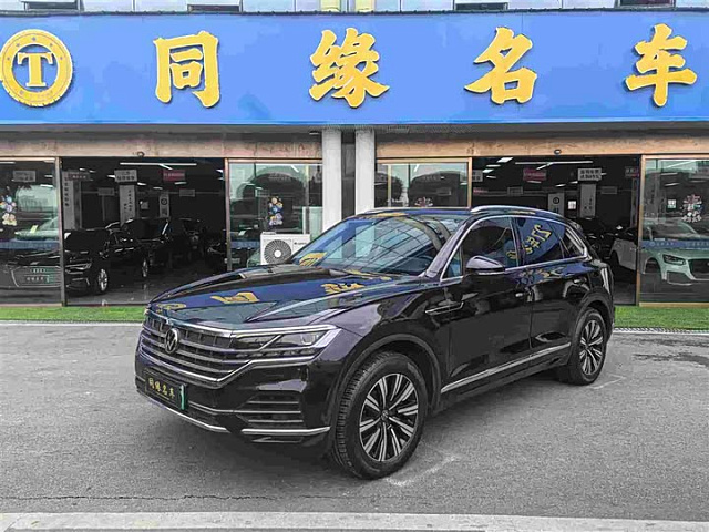 Volkswagen Touareg PHEV 2021款 eHybrid — из Китая под ключ