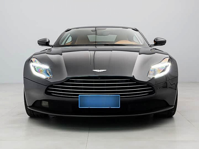 Aston Martin DB11 2022款 4.0T V8 Coupe — из Китая под ключ