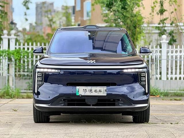 IM Motors LS9 2026款 52 Ultra — из Китая под ключ