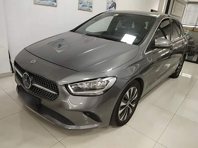 Mercedes-Benz B-Class 2021款 B 180 时尚型 — из Китая под ключ