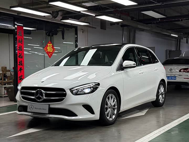 Mercedes-Benz B-Class 2021款 B 200 时尚型 — из Китая под ключ