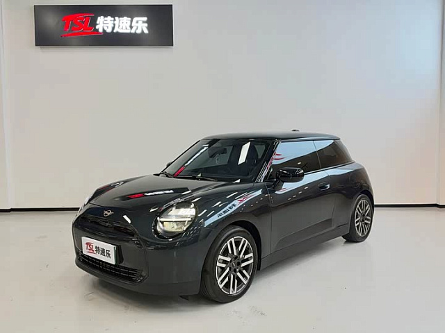 MINI Electric Mini Cooper 2025款 456km COOPER E 经典派 — из Китая под ключ