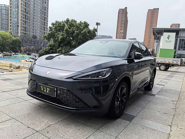 ARCFOX Alpha S 2023款 525E 森林版 160kW — из Китая под ключ