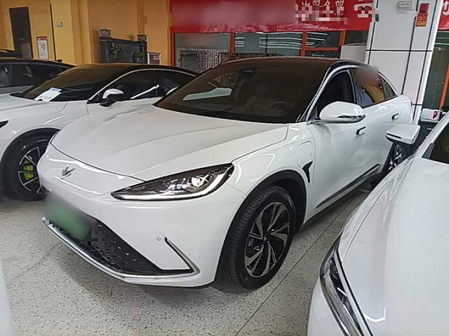 ARCFOX Alpha S 2022款 525S 175kW — из Китая под ключ