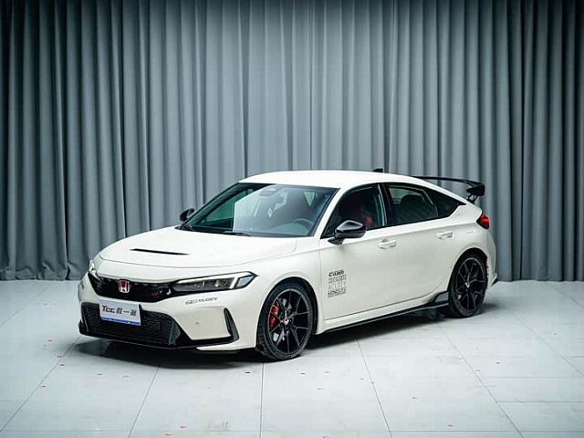 Honda Civic Type R 2023款 2.0T 420TURBO TYPE R — из Китая под ключ