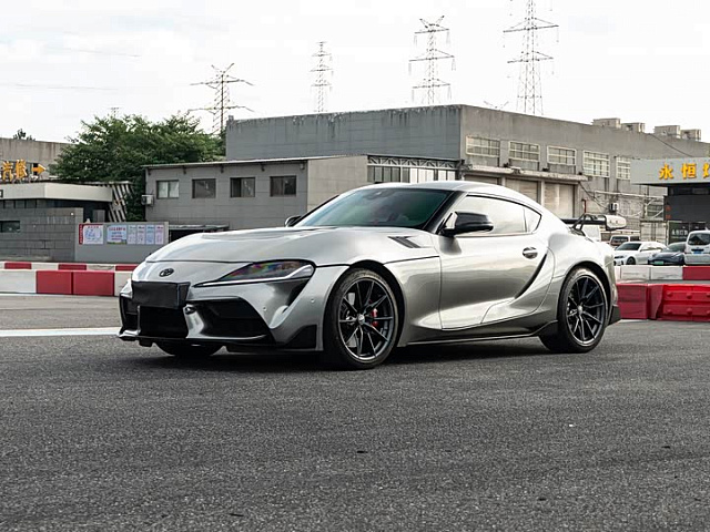 Toyota Supra 2022款 GR SUPRA 3.0T 远山灰限量版 — из Китая под ключ