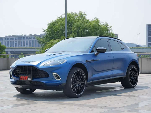 Aston Martin DBX 2022款 3.0T STRAIGHT-SIX — из Китая под ключ