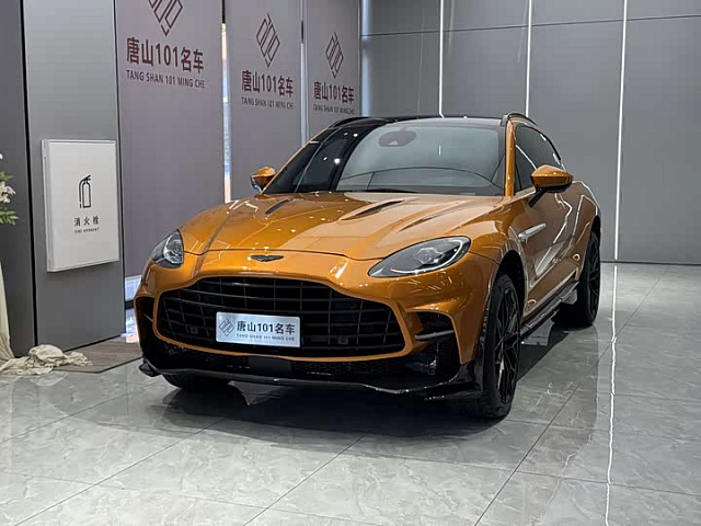 Aston Martin DBX 2022款 3.0T STRAIGHT-SIX — из Китая под ключ