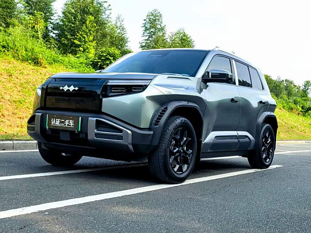 Leopard 3 2025款 501KM 后驱Max版 — из Китая под ключ