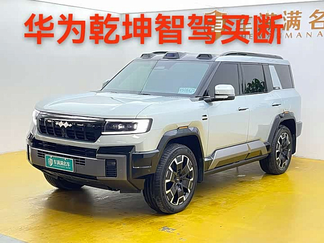 Leopard 8 2025款 智勇旗舰版 7座 — из Китая под ключ