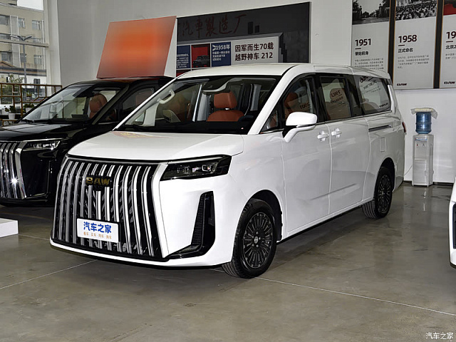 BAW Ruisheng M8 2026款 CNG 中级营运 7座 — из Китая под ключ