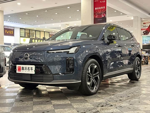 Volvo XC70 2026款 两驱长续航Core — из Китая под ключ