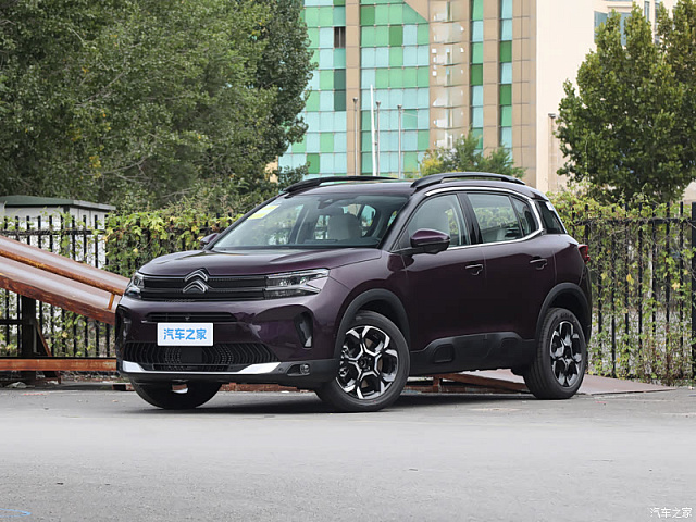 Citroen C5 Aircross 2027款 400THP Max — из Китая под ключ