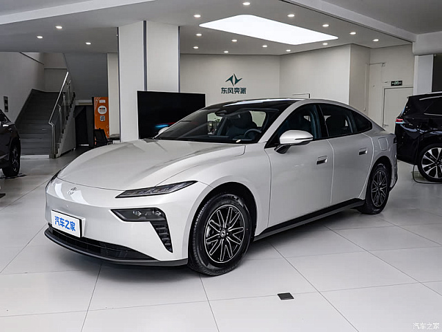 Dongfeng Aeolus E80 2026款 515km 领先版 — из Китая под ключ