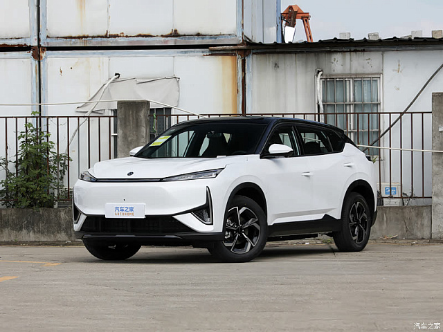 Dongfeng Aeolus L7 EV 2026款 530乐享型 — из Китая под ключ