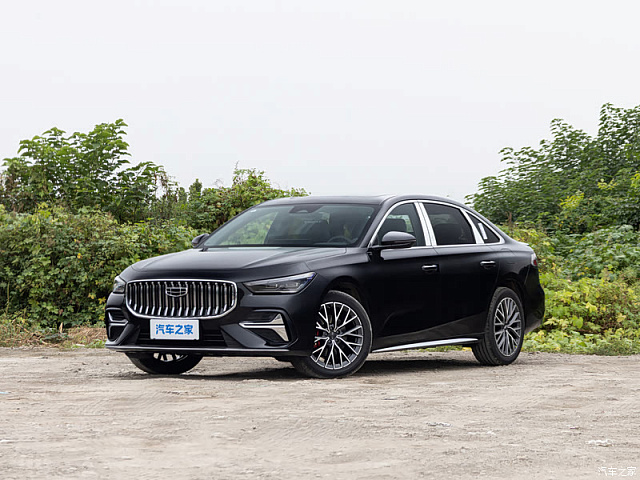 Geely Preface L PLUS 2026款 1.5TD i-HEV 朗星版 — из Китая под ключ