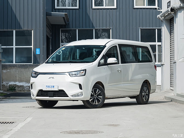 JAC Ruifeng E4 2026款 舒适版 540KM — из Китая под ключ