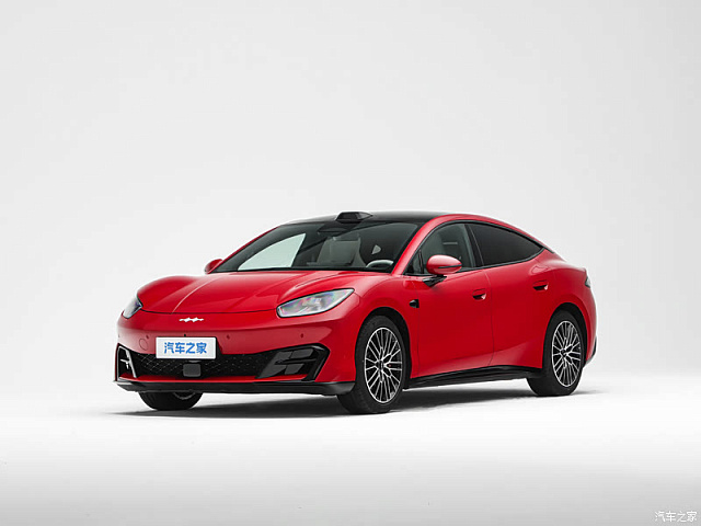 Leopard Fangcheng S 2026款 900KM云辇M后驱版 — из Китая под ключ