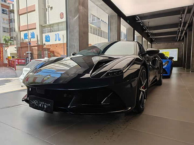 Lotus EMIRA 2021款 2.0T DCT First Edition — из Китая под ключ