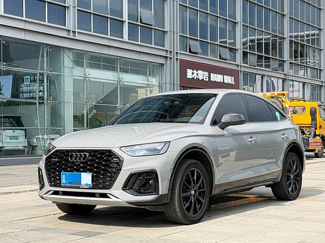 Audi Q5L Sportback 2021款 40 TFSI 时尚型 — из Китая под ключ