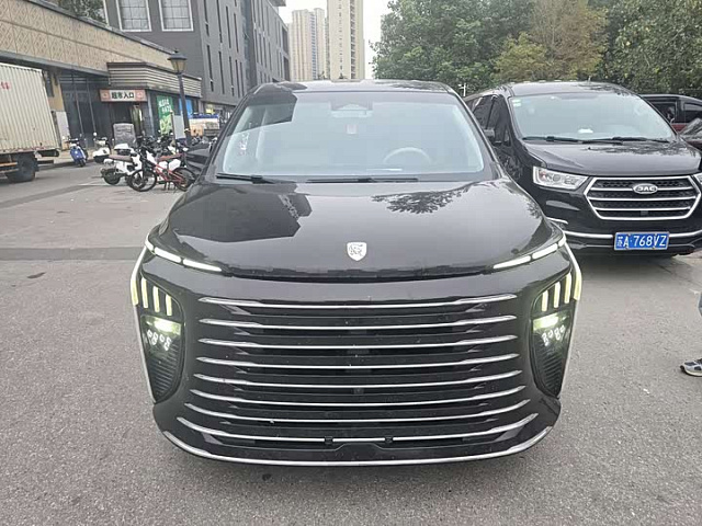 Forthing Xinghai V9 2024款 1.5TD 200km 中国结系列 豪华型 — из Китая под ключ