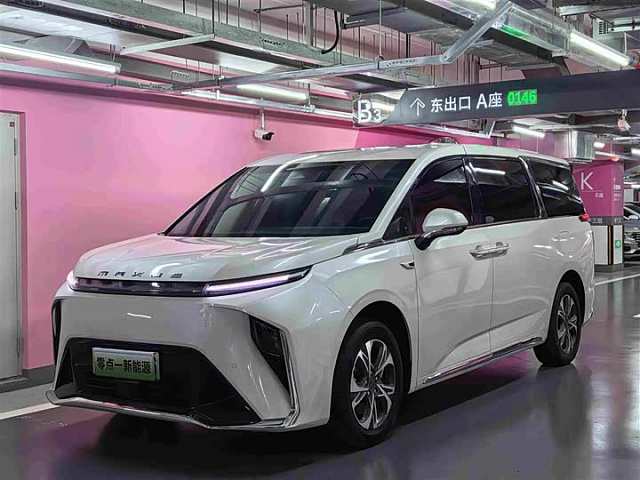Maxus MIFA 9 2022款 长续航 草原七座版 — из Китая под ключ