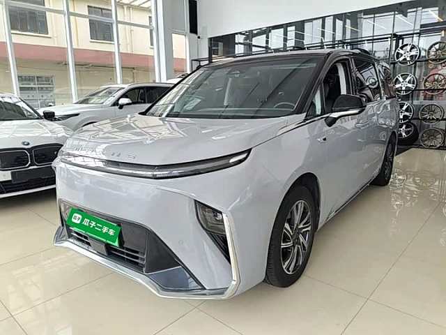 Maxus MIFA 9 2022款 长续航 森林六座版 — из Китая под ключ