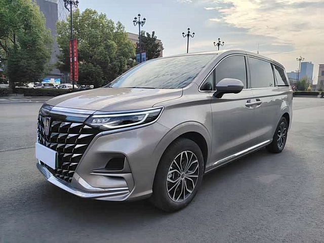 Roewe iMAX8 New Energy 2025款 1.5T DMH 陆尊奢享版 — из Китая под ключ