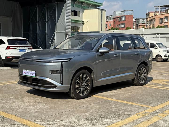 Wuling Starlight L 2026款 260km 六座旗舰型 — из Китая под ключ