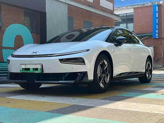 Xpeng P7+ 2026款 纯电 615 Max 旗舰版 — из Китая под ключ