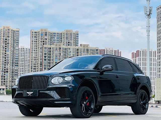 Bentley Bentayga 2023款 4.0T V8 长轴距版 — из Китая под ключ
