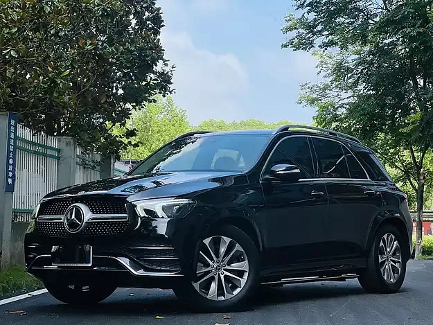 Mercedes-Benz GLE 2022 2L — из Китая под ключ