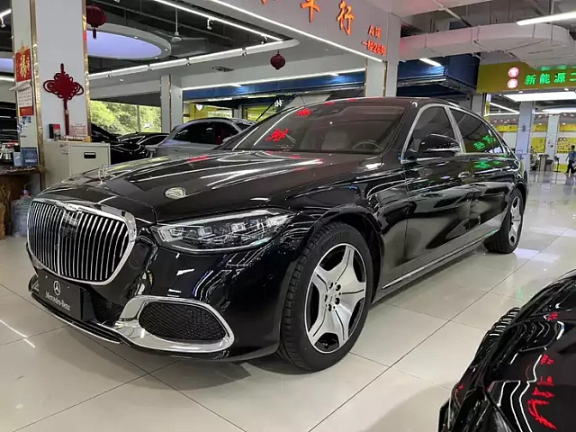 Mercedes-Benz Maybach S-Class 2024 3L — из Китая под ключ