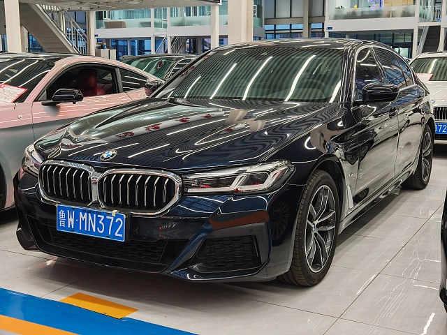 BMW 5 Series 2021 2L — из Китая под ключ