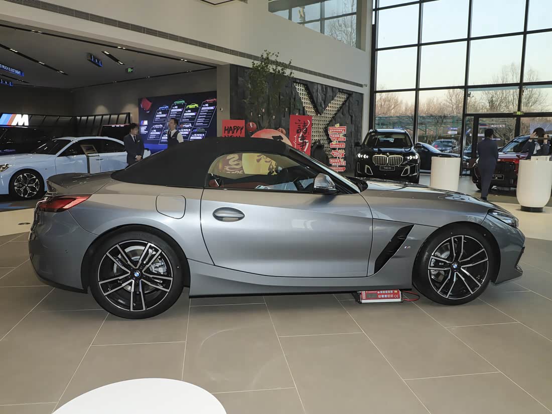 BMW Z4 — фото 6