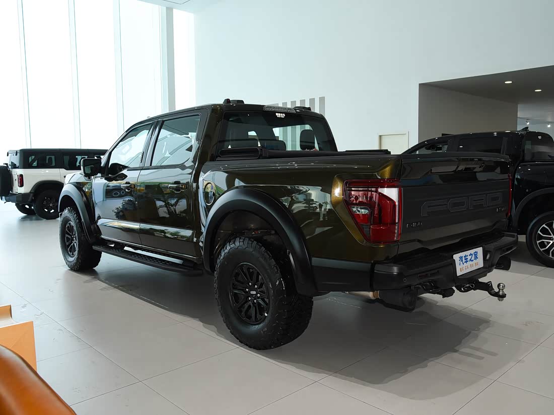 Ford F-150 Raptor — фото 5