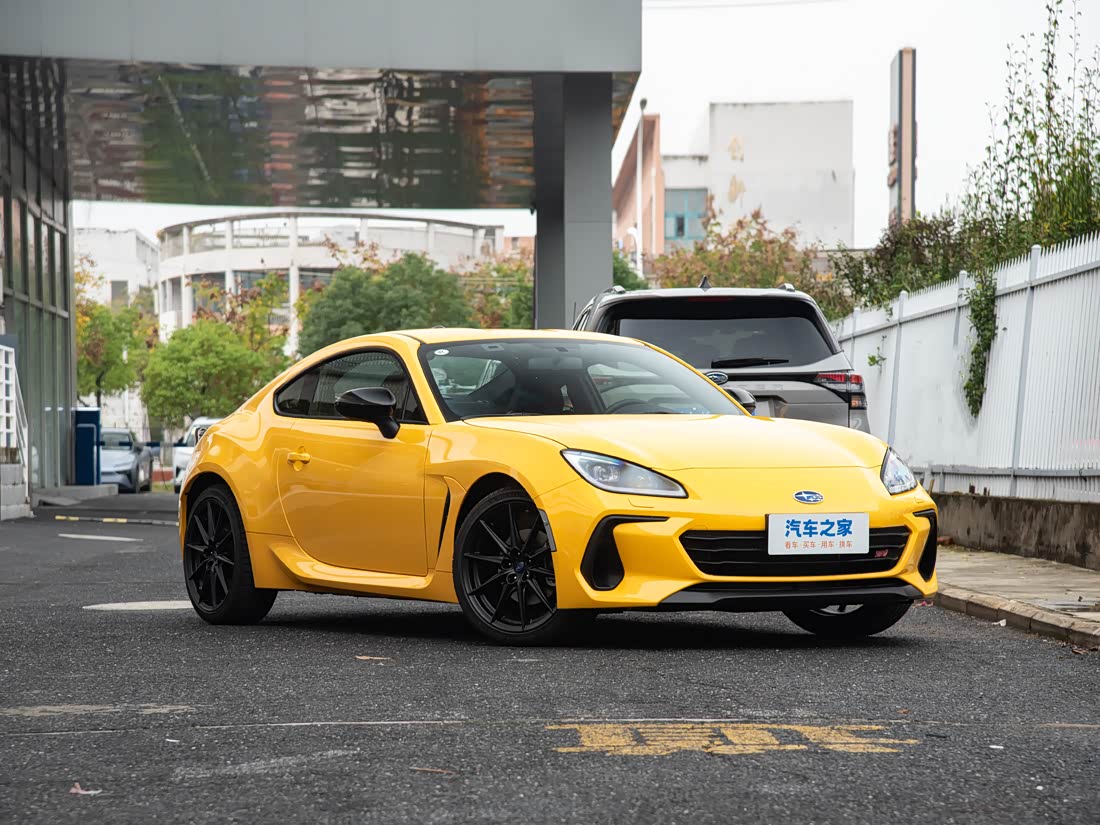 Subaru BRZ — фото 2