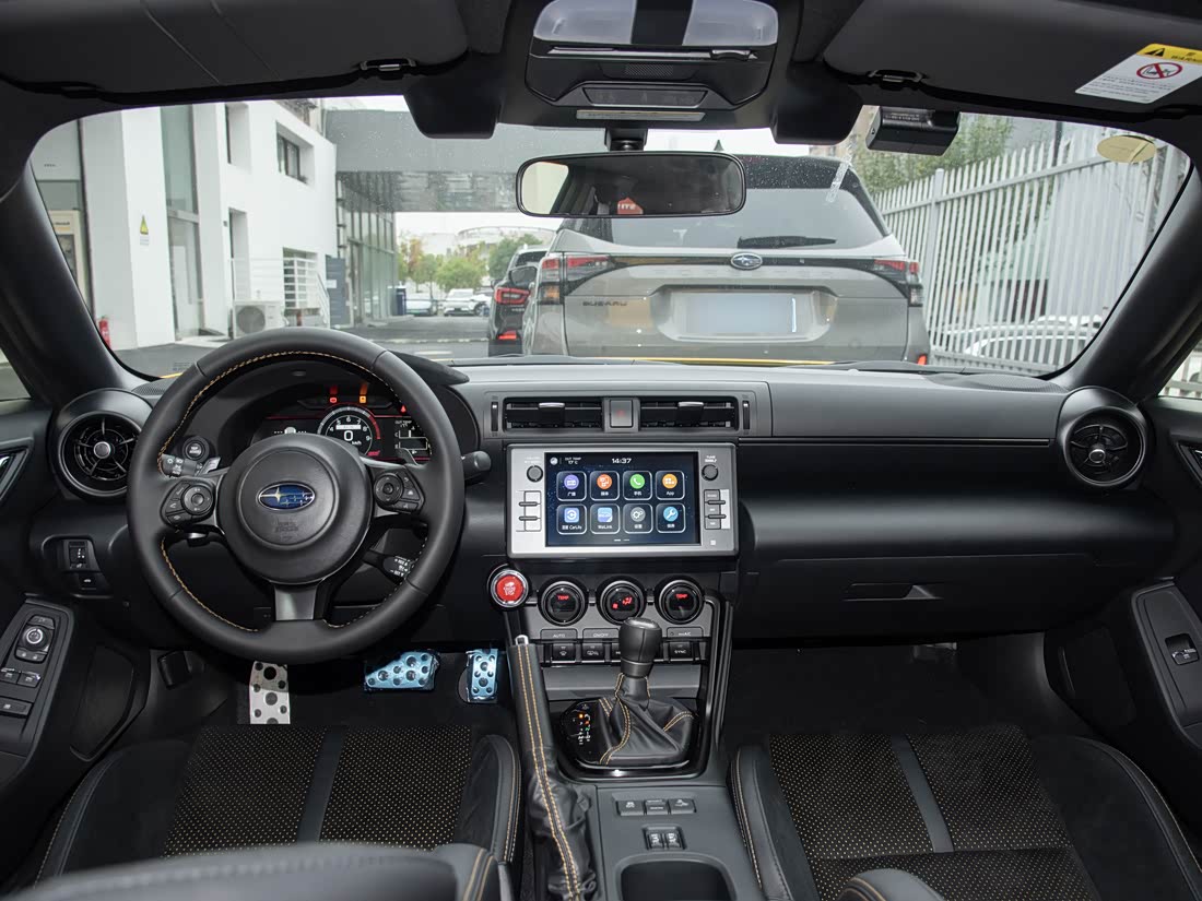 Subaru BRZ — фото 5