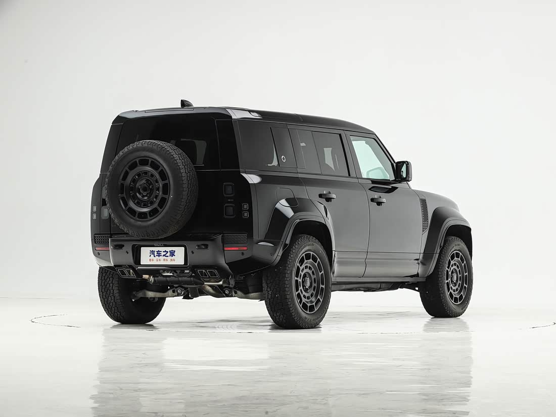 Land Rover Defender — фото 7