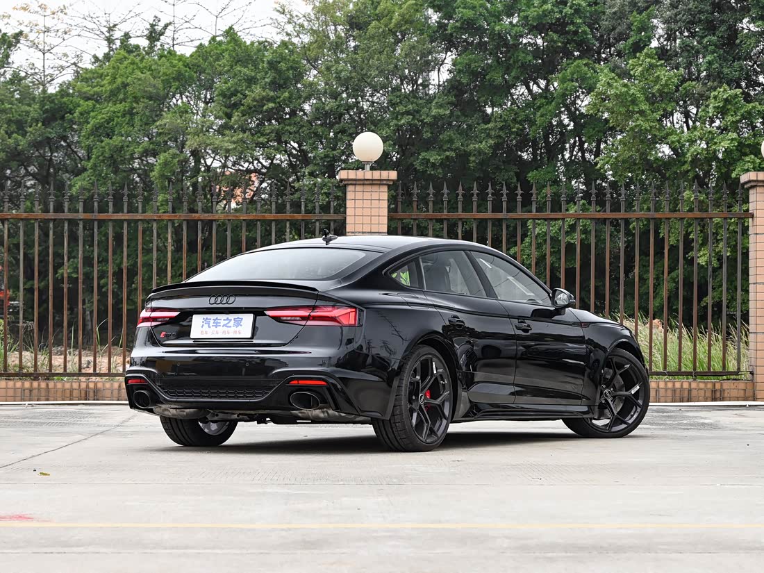 Audi RS 5 — фото 5